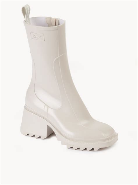 chloe betty rain boots beige|chloe betty boots outfit.